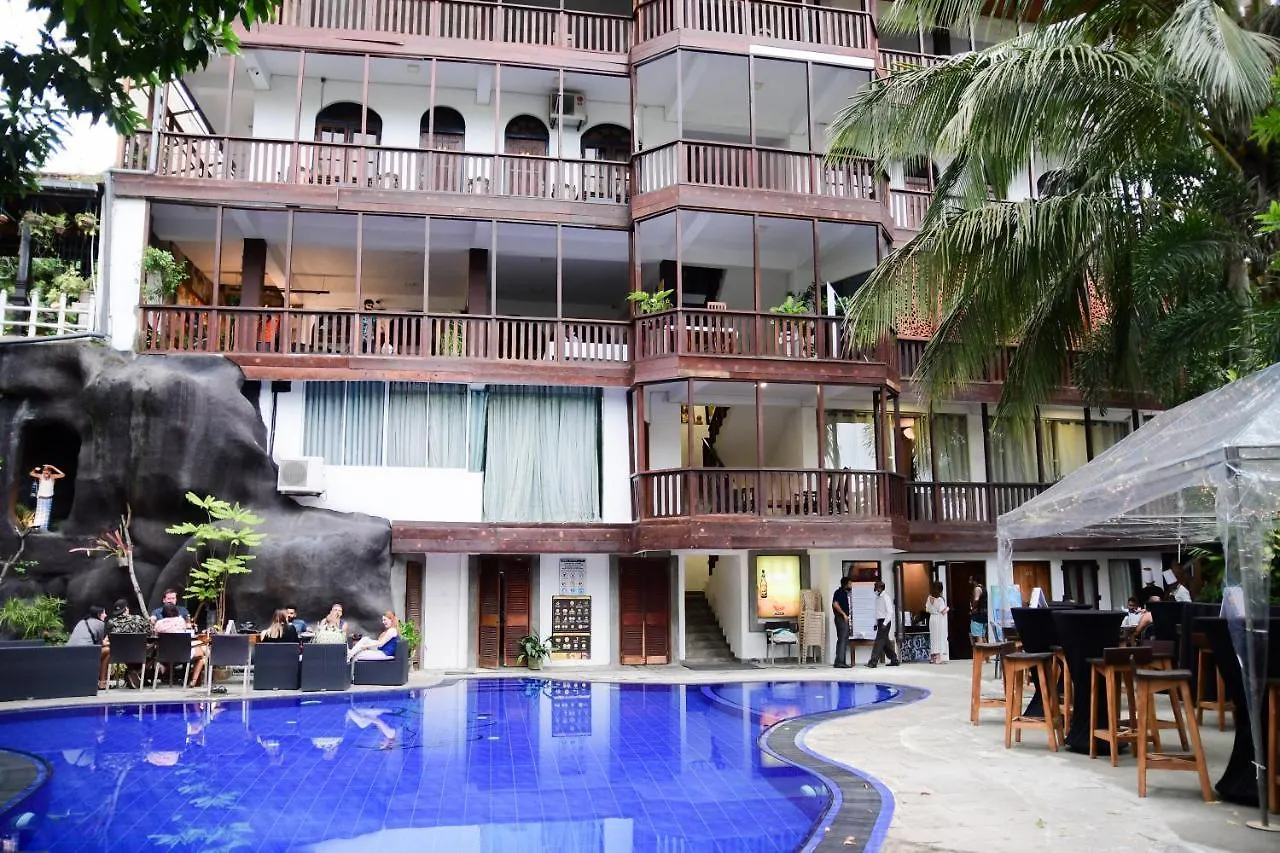 Sizzle Sports Club Hostel Kandy