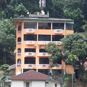 Majestic Tourist Kandy