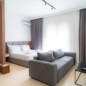 https://enea-room-in-center.albaniahotels.org